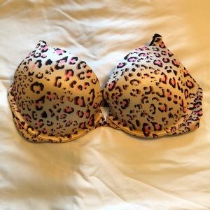Victoria’s Secret Very Sexy Push Up Bra